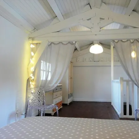 Holiday home Sainte Germaine 
